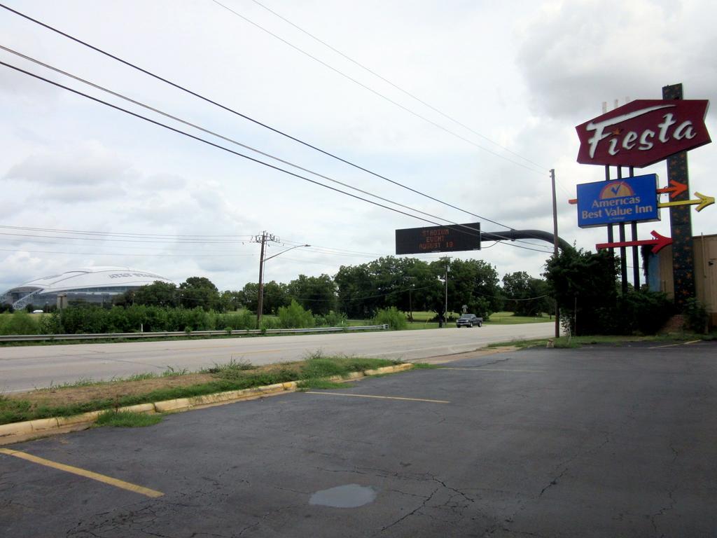 Budget Host Inn Arlington Dış mekan fotoğraf