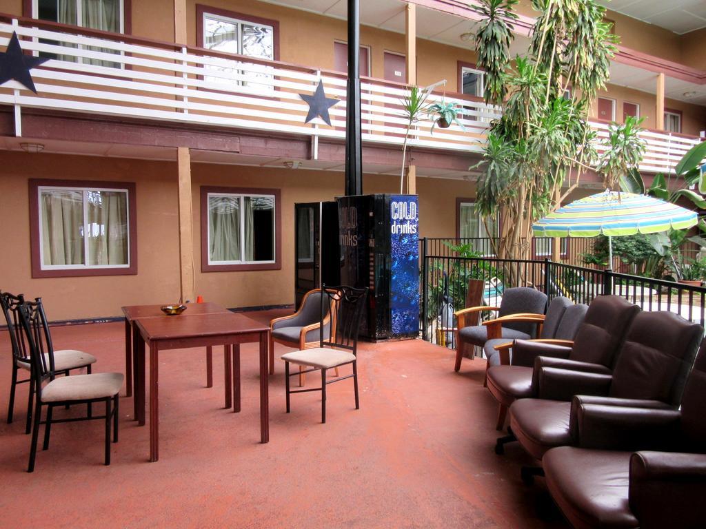 Budget Host Inn Arlington Dış mekan fotoğraf