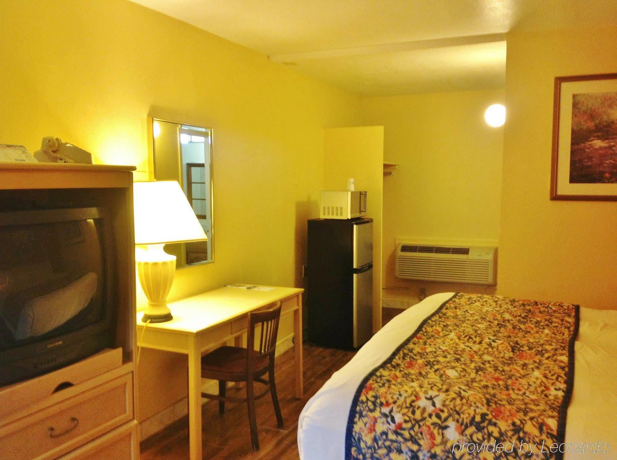 Budget Host Inn Arlington Dış mekan fotoğraf