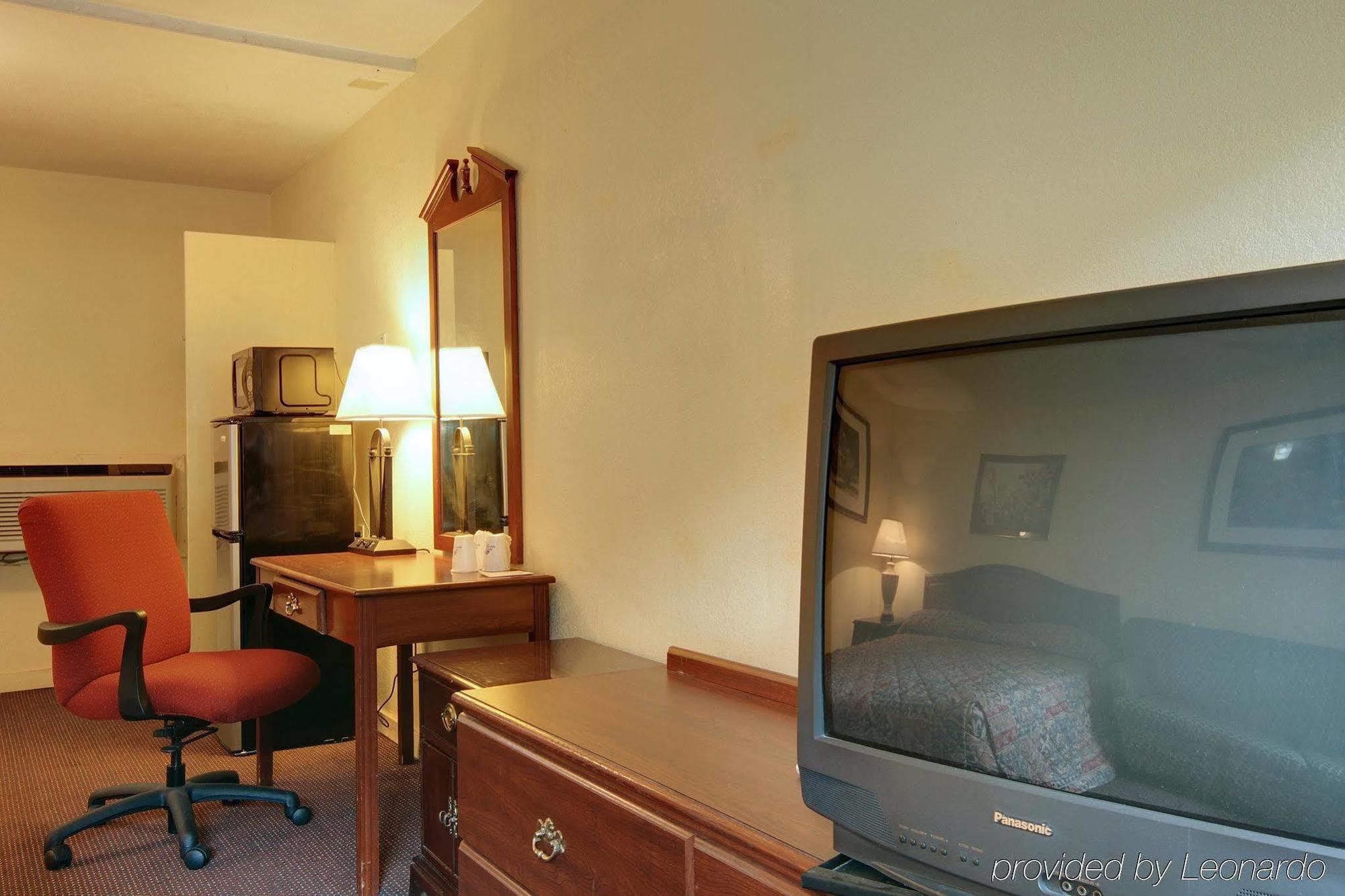 Budget Host Inn Arlington Oda fotoğraf